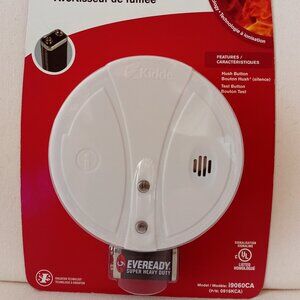 'KIDDIE' Smoke Alarm  NEW IN PACKAGE
